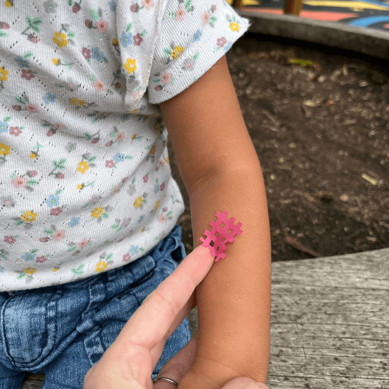 Littlejetsetters™ Bite Relief Patches (54 Patches)
